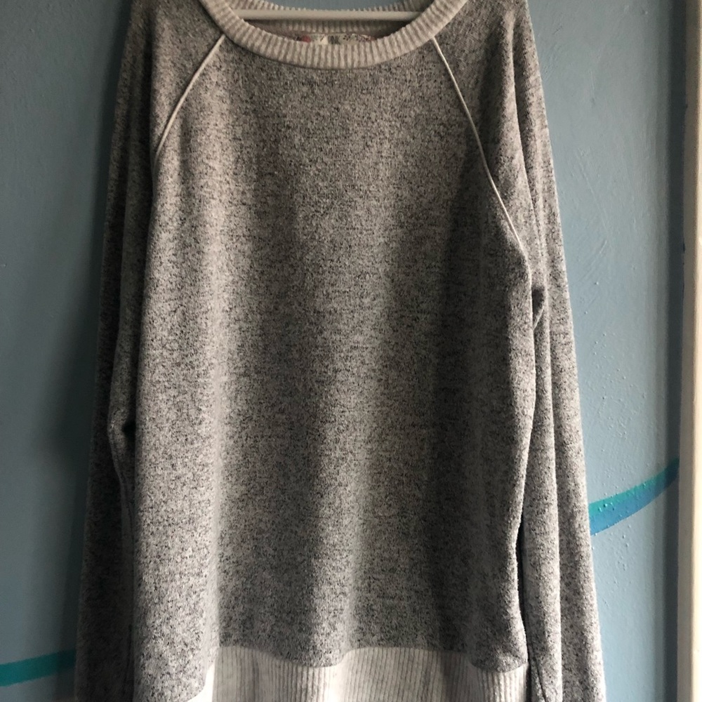 grey, long sleeved, white collared top